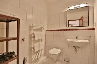 Ein Badezimmer in der Unterkunft Haus Seebrücke Haus Seebrücke Appartement 08