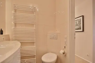 Ein Badezimmer in der Unterkunft Wohldkamp 4 Wohldkamp 4 Appartement 04