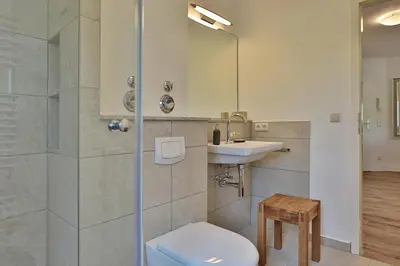 Ein Badezimmer in der Unterkunft Wohnpark am Mühlenteich Wohnpark am Mühlenteich Appartement 05