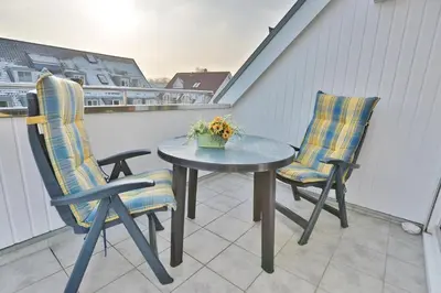 Ein Balkon oder eine Terrasse in der Unterkunft Hansa-Residenz I Hansa-Residenz I Appartement 17 Kumweer