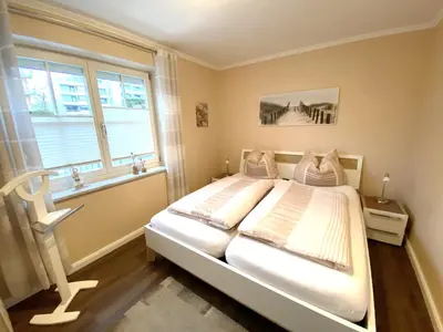 Ein Bett oder Betten in einem Zimmer der Unterkunft Hanseaten Residenz Hanseaten-Residenz Appartement 5
