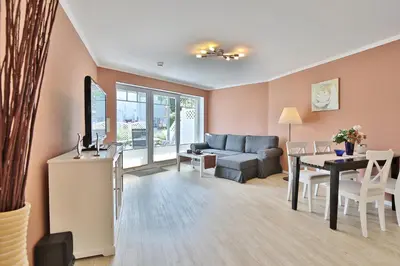 Ein Sitzbereich in der Unterkunft Strandvilla Strandvilla Appartement 6