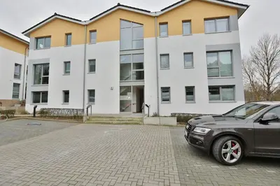 Das Gebäude in dem sich die Ferienwohnung befindet