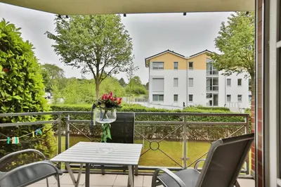 Ein Garten an der Unterkunft Residenz am Fischerstieg Residenz am Fischerstieg Appartement 2