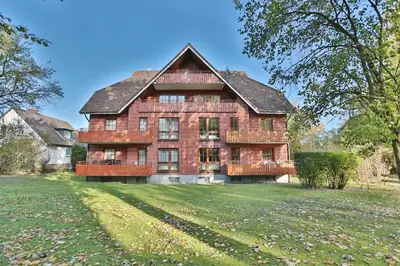 Das Gebäude in dem sich die Ferienwohnung befindet