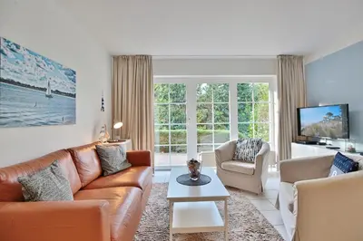 Ein Sitzbereich in der Unterkunft Ostsee-Residenz Appartement 11