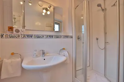 Ein Badezimmer in der Unterkunft Ferienhaus Waldstraße Ferienhaus Waldstrasse