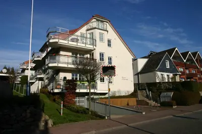 Das Gebäude in dem sich die Ferienwohnung befindet