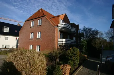 Das Gebäude in dem sich die Ferienwohnung befindet