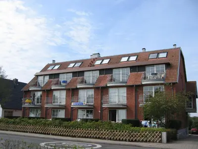 Das Gebäude in dem sich die Ferienwohnung befindet