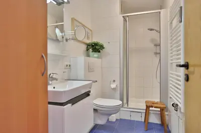 Ein Badezimmer in der Unterkunft Strandresidenz Haffkrug Strandresidenz Appartement 3
