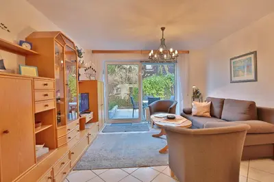 Ein Sitzbereich in der Unterkunft Strandschlößchen Strandschlösschen Appartement 3