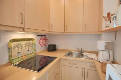 Küche/Küchenzeile in der Unterkunft Strandschlößchen Strandschlösschen Appartement 8
