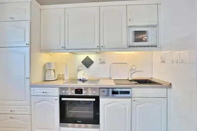 Küche/Küchenzeile in der Unterkunft Residenz am Fischerstieg Residenz am Fischerstieg Appartement 16