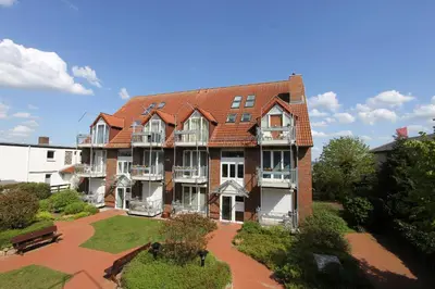 Das Gebäude in dem sich die Ferienwohnung befindet