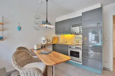 Küche/Küchenzeile in der Unterkunft Strandschlößchen Strandschlösschen Appartement 4
