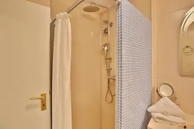 Ein Badezimmer in der Unterkunft Haus Erlenweg Haus Erlenweg Appartement 1