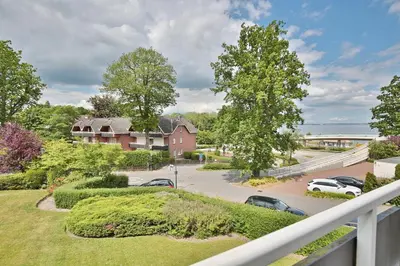 Ein Garten an der Unterkunft Haus am Ahornweg 2 Haus am Ahornweg 2C Appartement 7