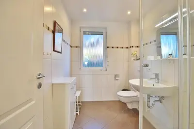 Ein Badezimmer in der Unterkunft Residenz Seeschwalbe Residenz Seeschwalbe Appartement 4