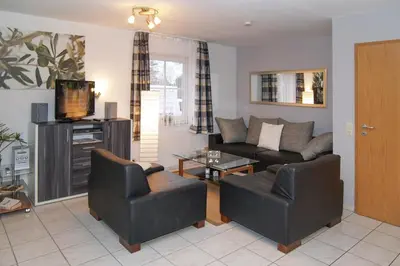 Ein Sitzbereich in der Unterkunft Ostseeblick Ostseeblick Appartement 3