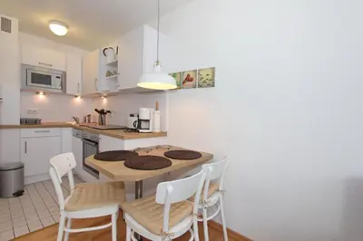 Küche/Küchenzeile in der Unterkunft Haus Hansastrasse 2 Haus Hansastrasse 2 Appartement 6