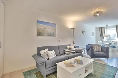 Ein Sitzbereich in der Unterkunft Residenz Ostseestrand Appartement 5