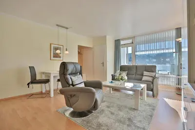 Ein Sitzbereich in der Unterkunft Hanseat am Hang 3 - 5 Hanseat Appartement 21