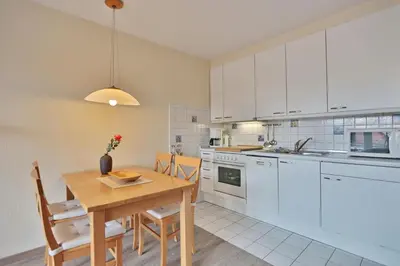 Küche/Küchenzeile in der Unterkunft Residenz Alte Bergstraße Residenz Alte Bergstrasse Appartement 16