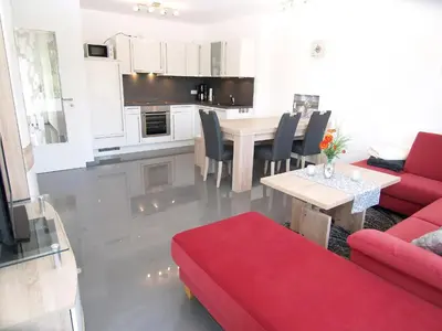 Küche/Küchenzeile in der Unterkunft Strandglück Haus B Strandglück Appartement 12B