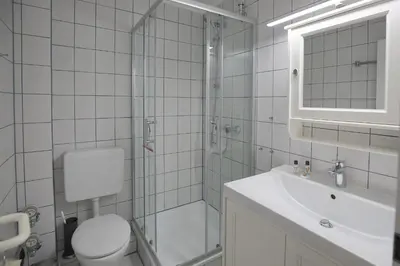 Ein Badezimmer in der Unterkunft Ostseeblick Ostseeblick Appartement 4