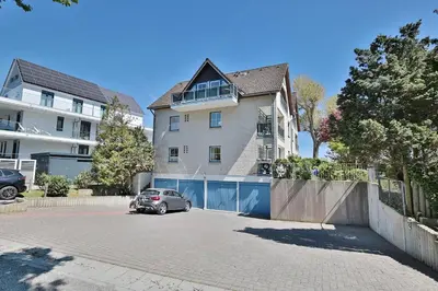 Das Gebäude in dem sich die Ferienwohnung befindet