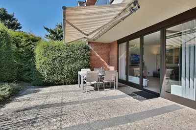 Ein Garten an der Unterkunft Doppelhaushälfte Am Knurrhahn Am Knurrhahn Appartement 1