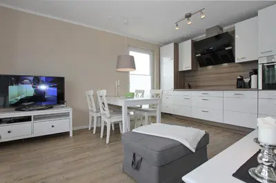 Küche/Küchenzeile in der Unterkunft Strandglück Haus C Strandglück Buhne 11 Appartement 11C
