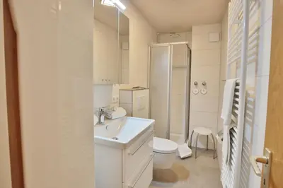 Ein Badezimmer in der Unterkunft Parkresidenz Parkresidenz Appartement 5