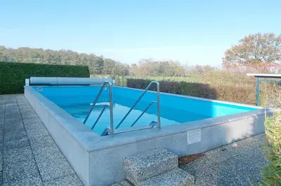 Der Swimmingpool an oder in der Nähe von Haus Nautica Nautica Appartement 9