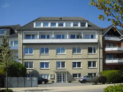 Das Gebäude in dem sich die Ferienwohnung befindet