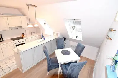 Küche/Küchenzeile in der Unterkunft Maisonnette mit Charme Maisonette mit Charme