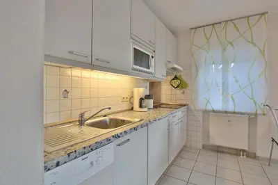 Küche/Küchenzeile in der Unterkunft Möwenberg-Residenz Möwenberg-Residenz Appartement 1