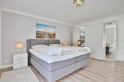 Ein Bett oder Betten in einem Zimmer der Unterkunft Appartemenhaus Linda-Lu Appartementhaus Linda-Lu Appartement 1
