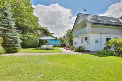 Ein Garten an der Unterkunft Appartemenhaus Linda-Lu Appartementhaus Linda-Lu Appartement 3