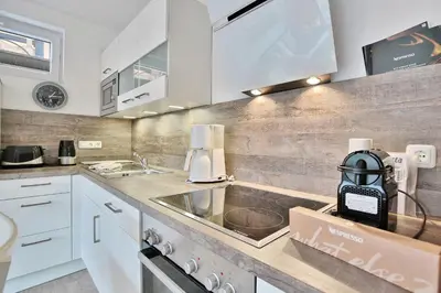 Küche/Küchenzeile in der Unterkunft Appartemenhaus Linda-Lu Appartementhaus Linda-Lu Appartement 4