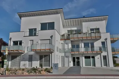 Das Gebäude in dem sich die Ferienwohnung befindet