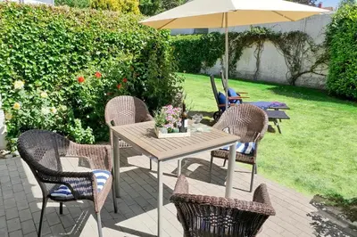 Ein Garten an der Unterkunft Möwenberg-Residenz Möwenberg-Residenz Appartement 2