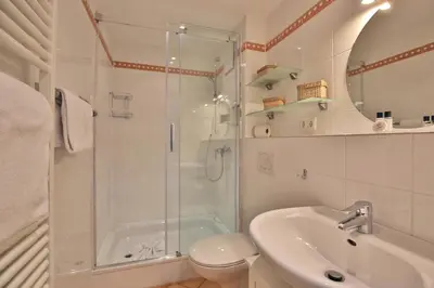 Ein Badezimmer in der Unterkunft Residenz am Kurpark Residenz am Kurpark Appartement 8
