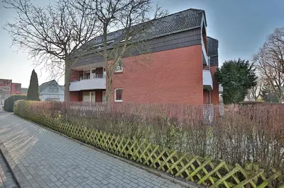 Das Gebäude in dem sich die Ferienwohnung befindet
