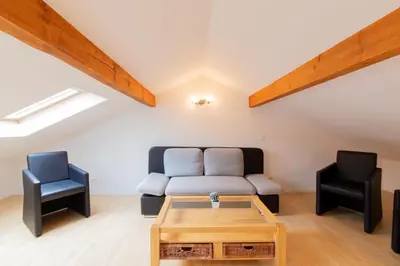 Ein Sitzbereich in der Unterkunft Geräumige Ferienwohnung ANKER in ruhiger Lage