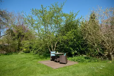 Ein Garten an der Unterkunft Ferienwohnung Ostseeperle Moba-Travel