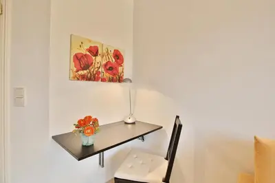 Ein Sitzbereich in der Unterkunft Hanseaten Residenz Hanseaten-Residenz Appartement 4