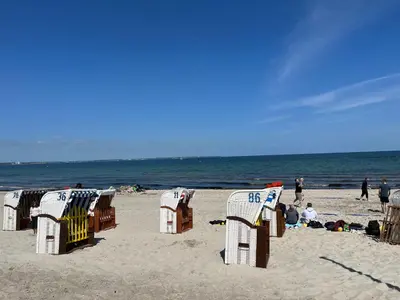 Ein Strand an oder in der Nähe der Ferienwohnung