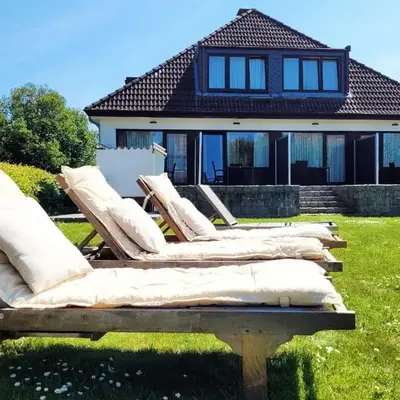 Gemütliche & moderne Ferienwohnung - nur 7 Gehminuten vom Strand entfernt
